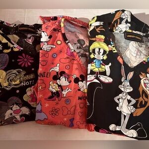 SET OF THREE SCRUBS Warner Bros. Looney Tunes & Disney in XS